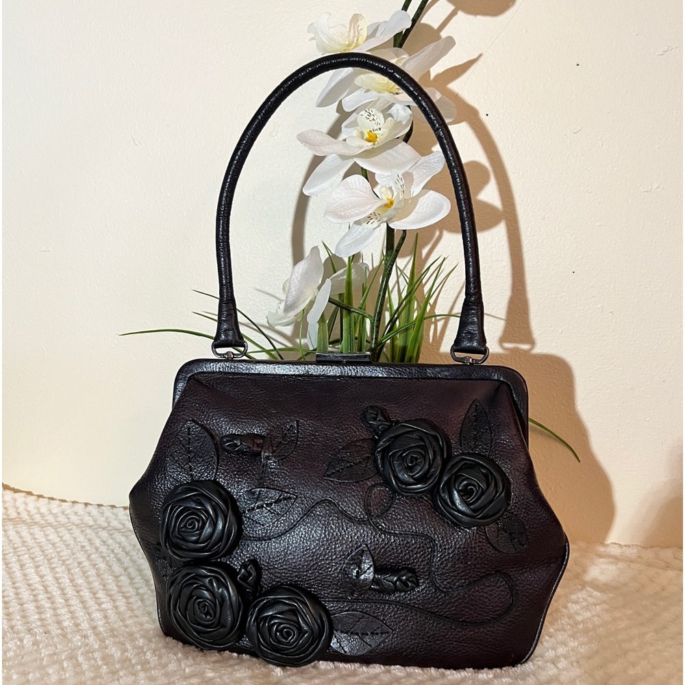 💚Nicole Miller rose full leather purse vintage 💚🩷💚